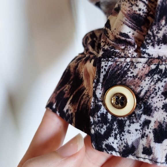 Leopard Button Up Top - Picture 6 of 11